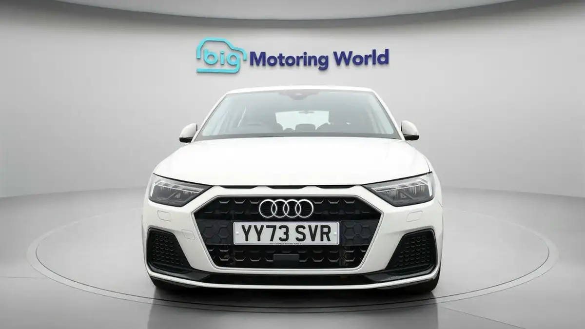 2023-audi-a1-10-30-tfsi-sport-s-tronic-big-2