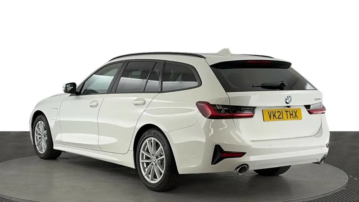 2021-bmw-3-series-20-330e-se-pro-touring-5d-big-5