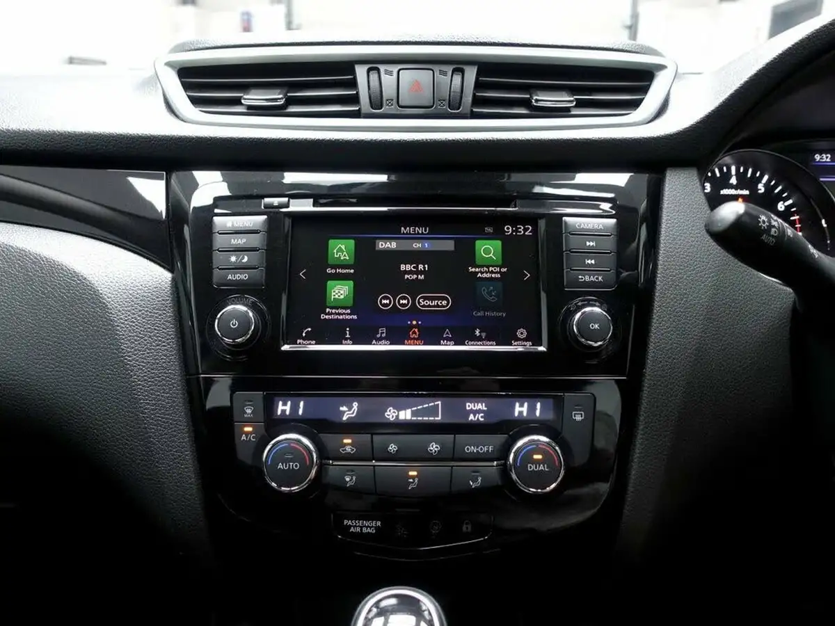 2021-nissan-qashqai-13-dig-t-acenta-premium-158ps-xtronic-big-20