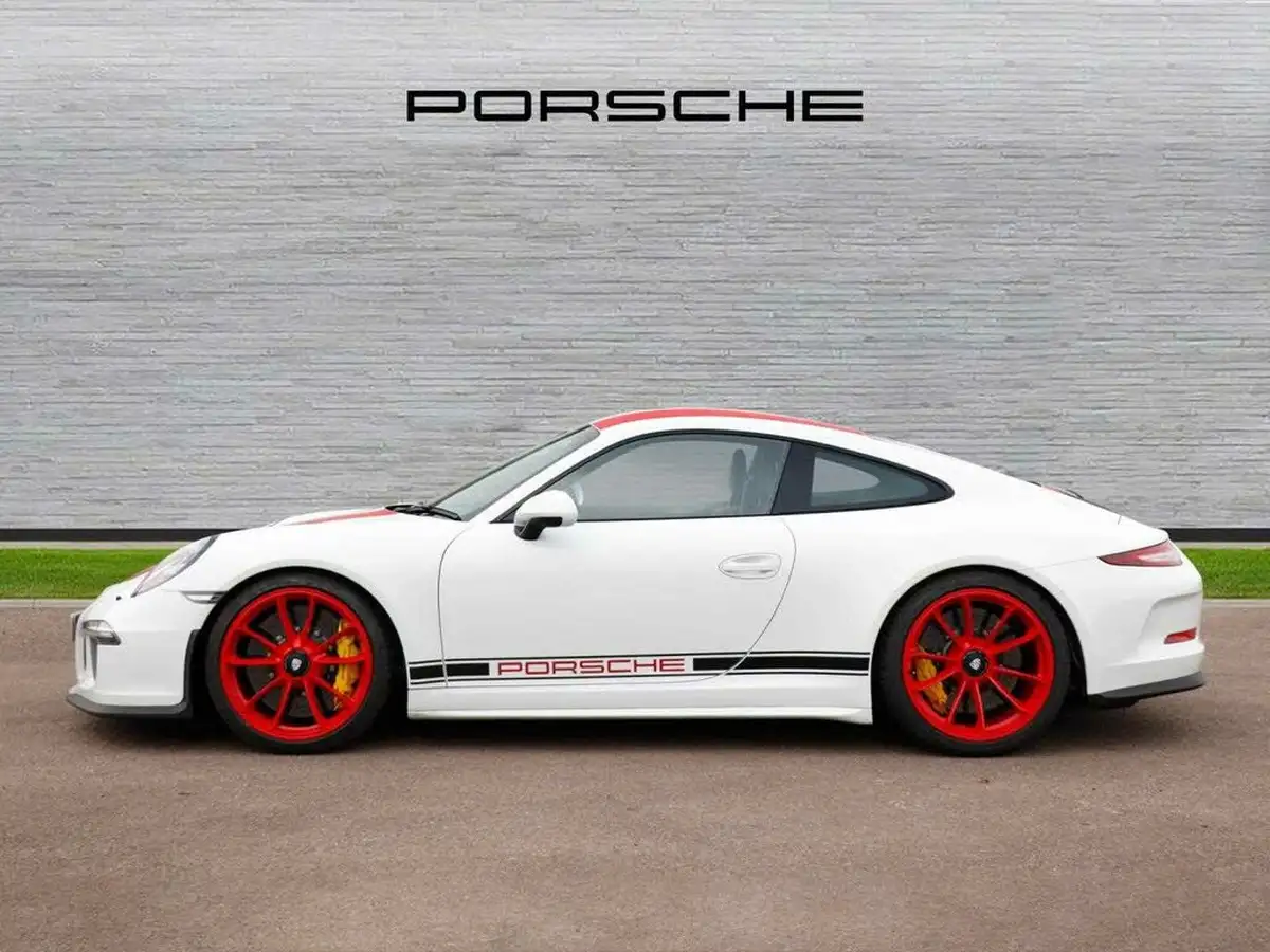 2016-porsche-911-40-r-big-5