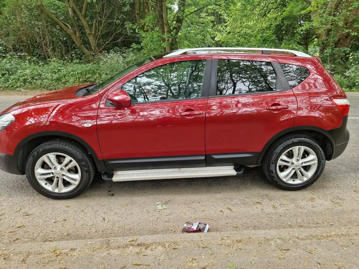 2010-nissan-qashqai-15td-n-tec-big-3
