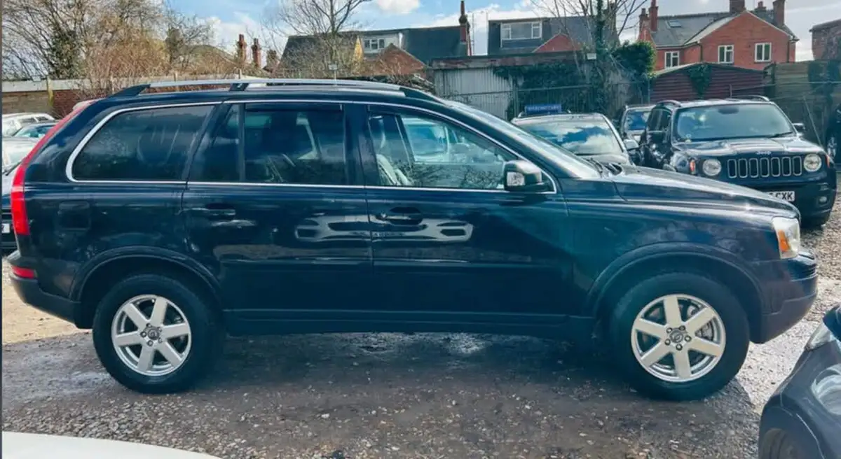 2010-volvo-xc90-24td-d5-active-182bhp-big-6