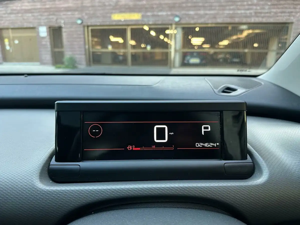 2019-citroen-c4-cactus-12-puretech-flair-130ps-eat6-big-42