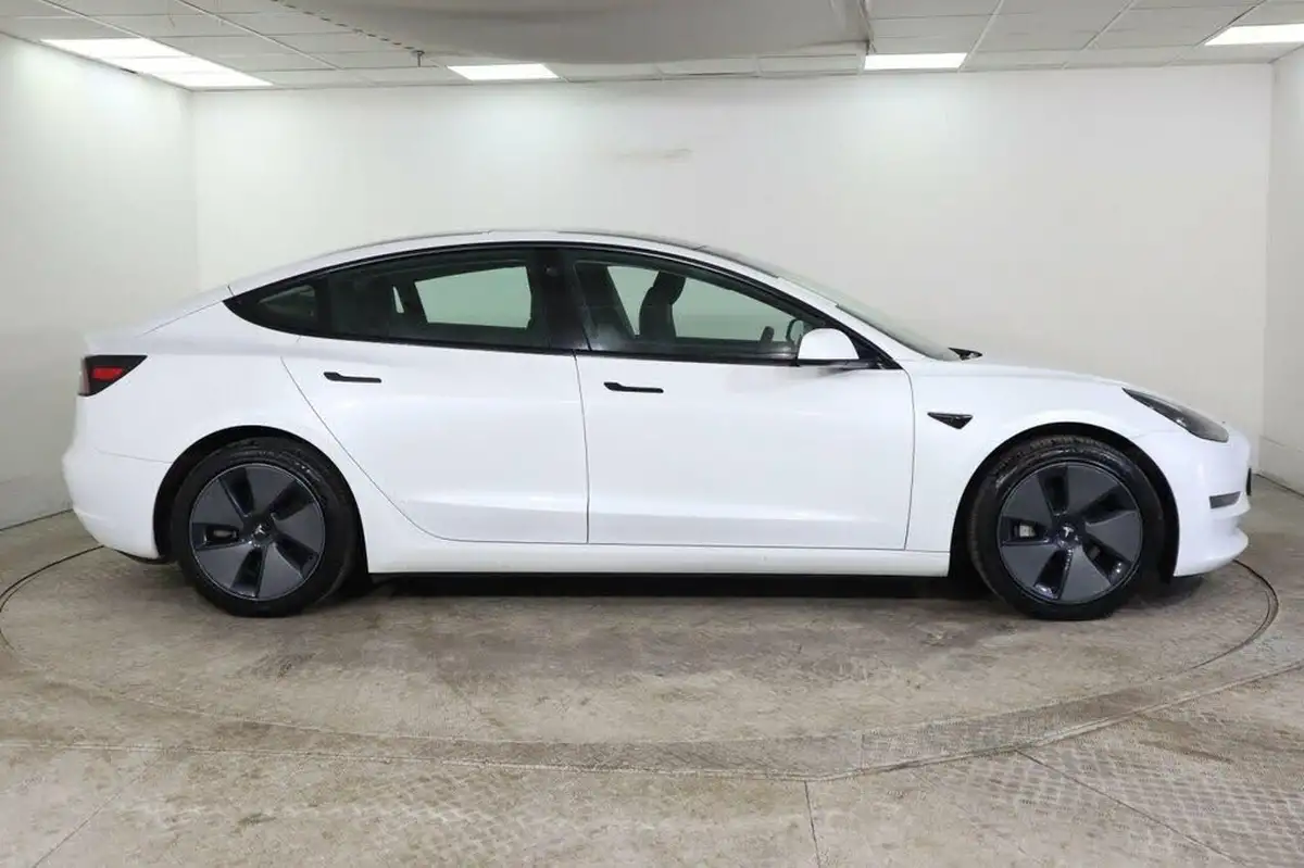 2021-tesla-model-3-e-long-range-4x4-big-9