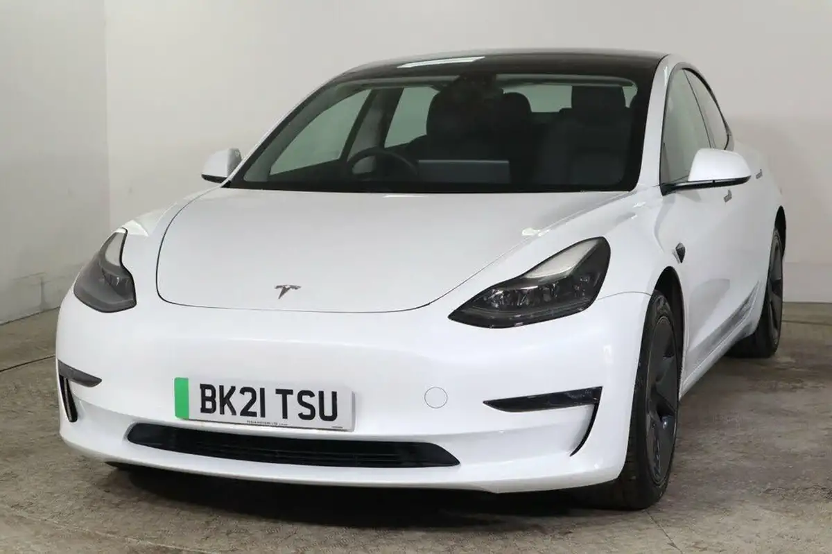 2021-tesla-model-3-e-long-range-4x4-big-5