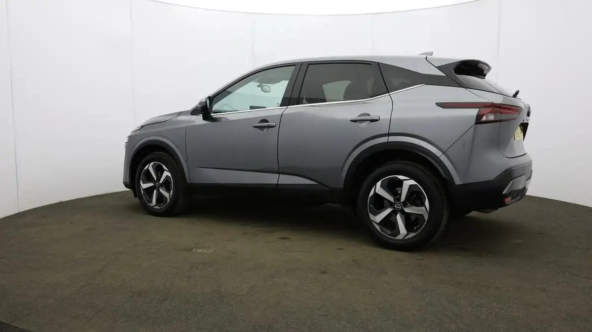 2022-nissan-qashqai-13-dig-t-n-connecta-140ps-big-64