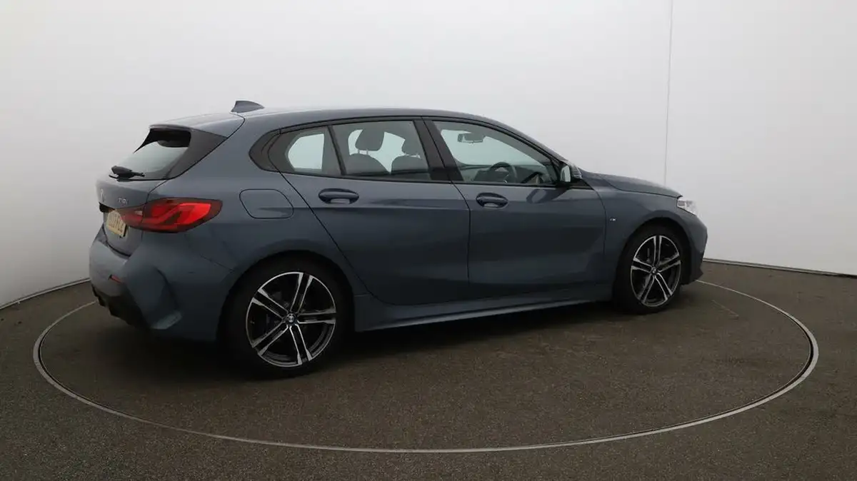 2023-bmw-1-series-15-118i-m-sport-lcp-dct-big-52