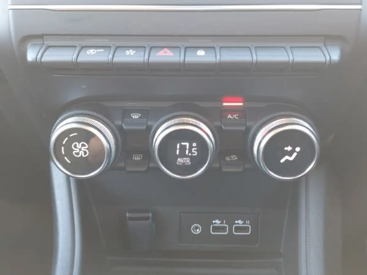 2024-renault-captur-10-tce-techno-big-15
