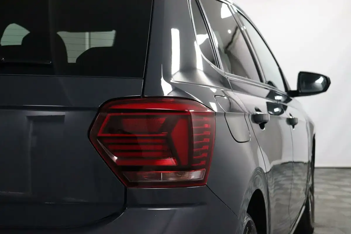 2021-volkswagen-polo-10-match-big-21