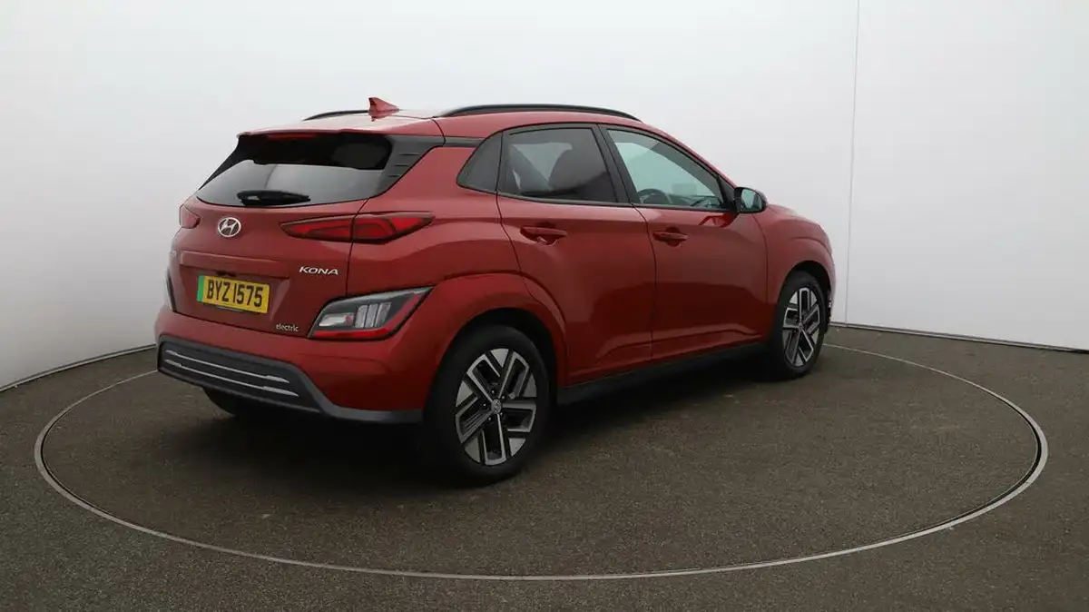 2021-hyundai-kona-e-ultimate-big-7