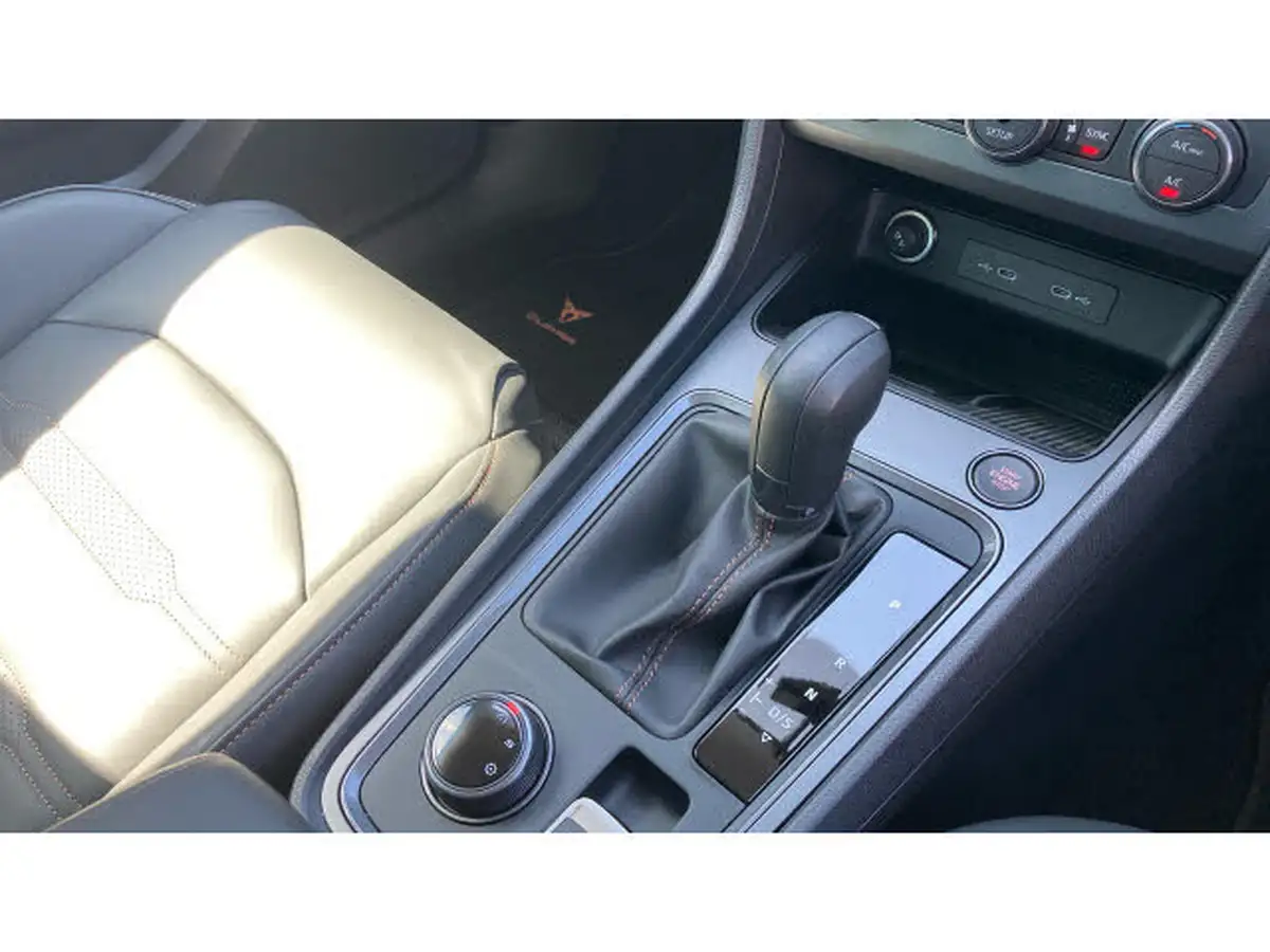 2024-cupra-ateca-15-ecotsi-v2-big-13