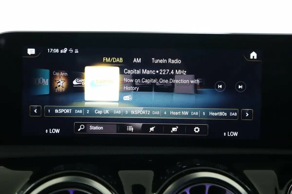2020-mercedes-benz-cla-20d-cla-220d-amg-line-premium-coupe-4d-big-38