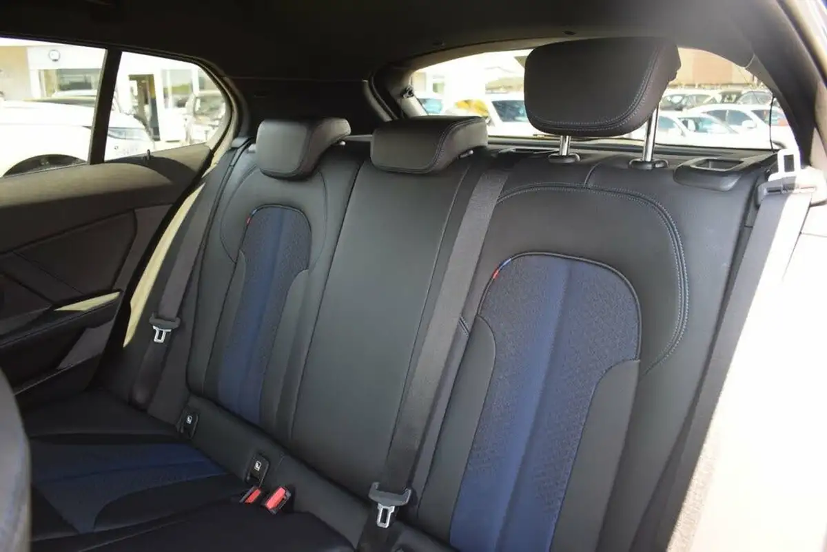 2023-bmw-1-series-15-118i-m-sport-lcp-dct-big-21