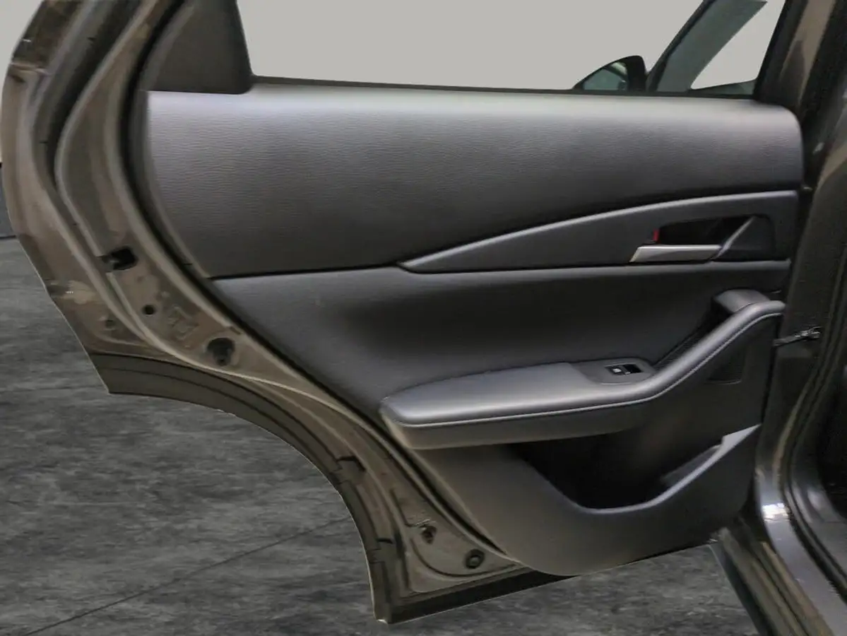 2021-mazda-cx-30-20-e-skyactiv-g-se-l-lux-big-35