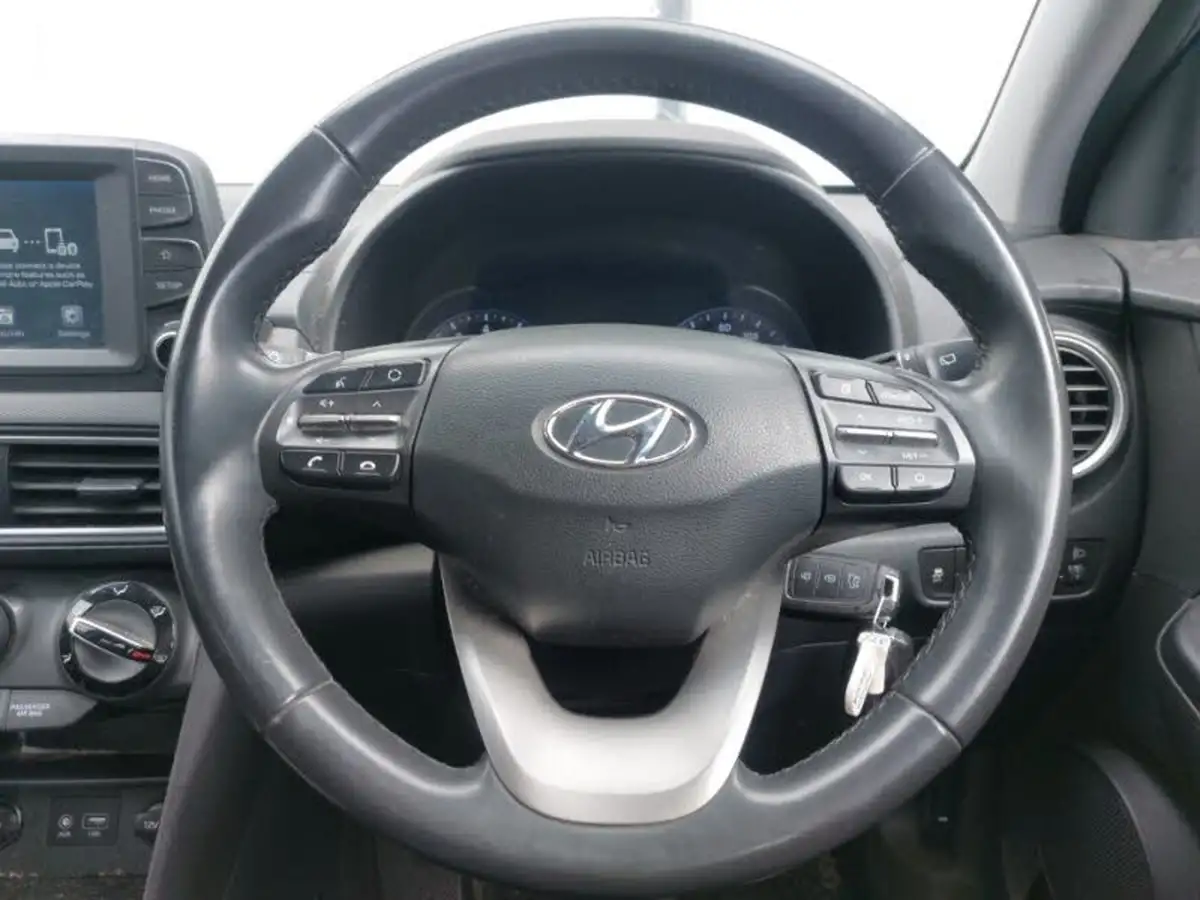 2018-hyundai-kona-10-t-gdi-se-big-2