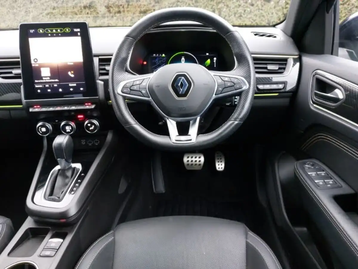 2023-renault-arkana-16-e-tech-engineered-big-6