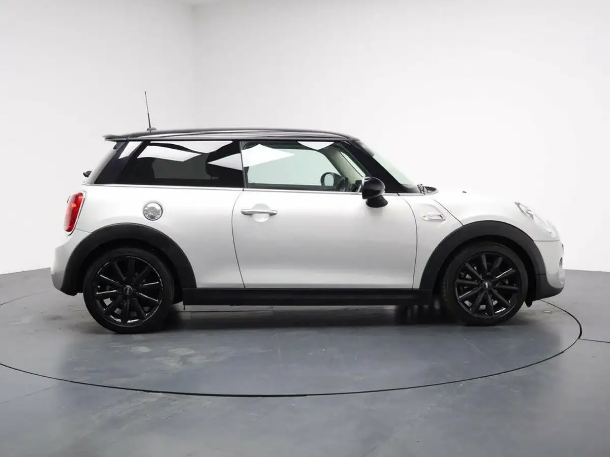 2018-mini-cooper-20-cooper-s-ss-hatchback-3d-big-13