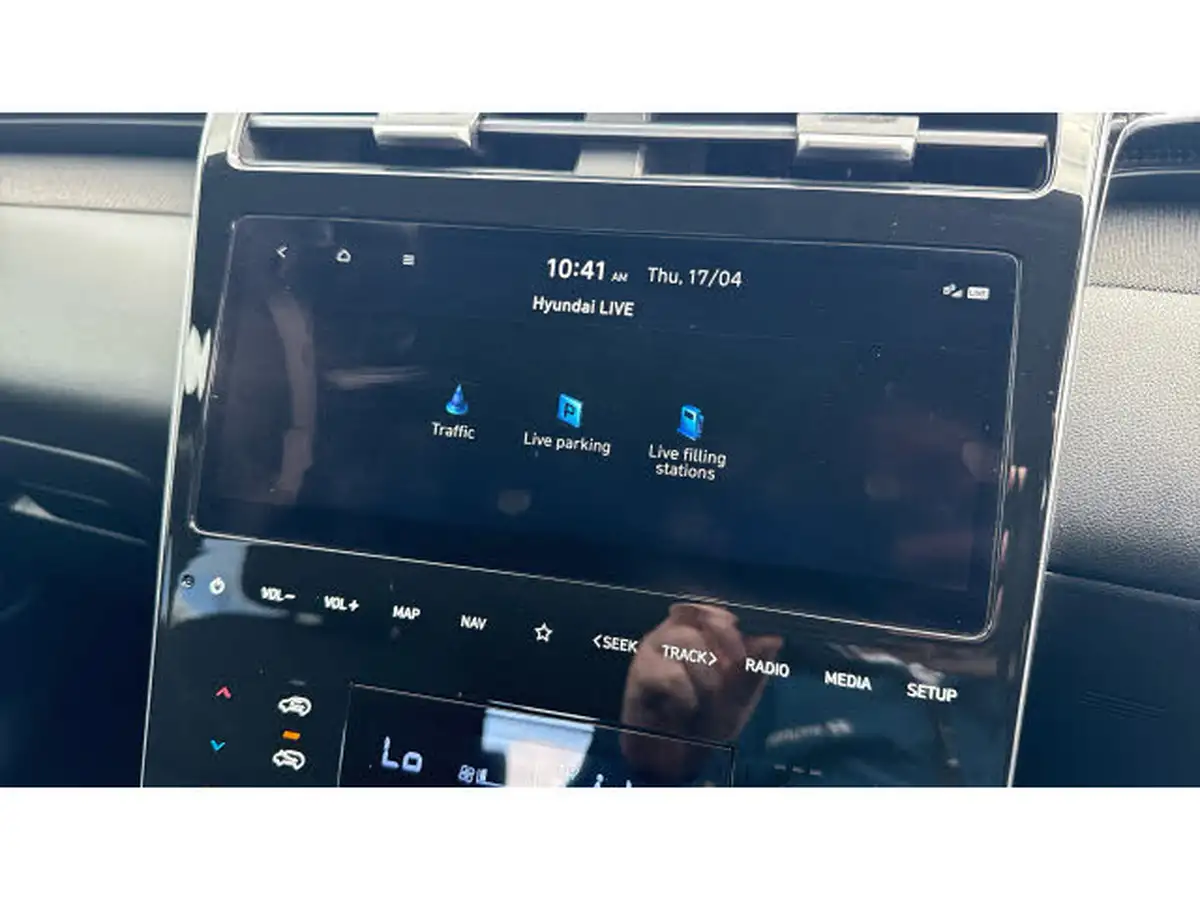 2021-hyundai-tucson-16-t-gdi-se-connect-150ps-48-volt-mhev-dct-big-24