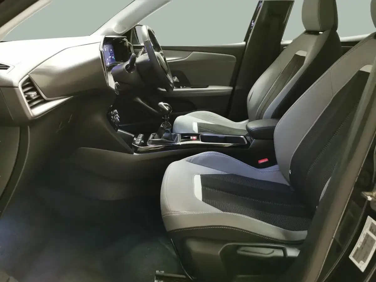 2022-vauxhall-mokka-12-elite-premium-130ps-big-3