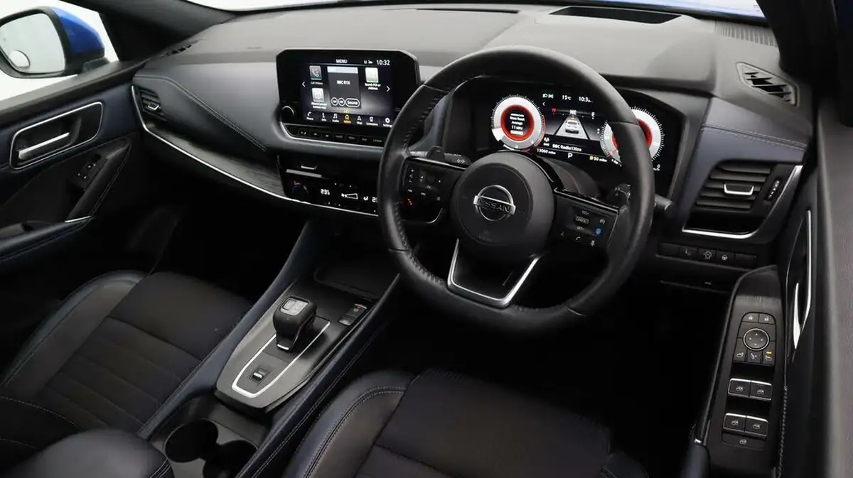 2022-nissan-qashqai-13-dig-t-tekna-158ps-xtronic-big-9