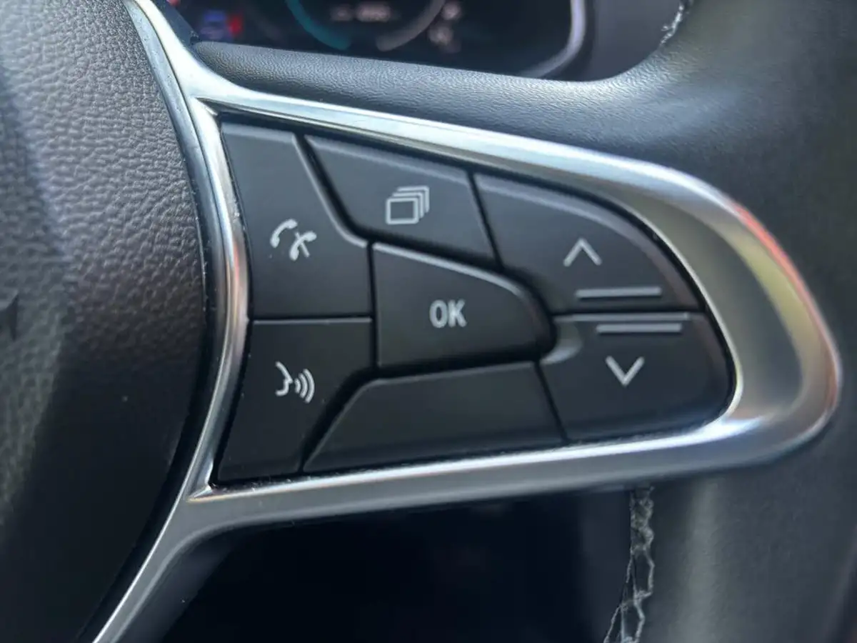 2020-renault-zoe-e-i-gt-line-rapid-charge-big-19
