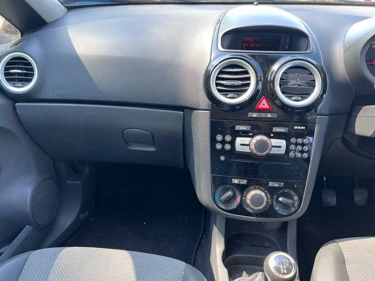 2008-vauxhall-corsa-12-design-3d-big-22