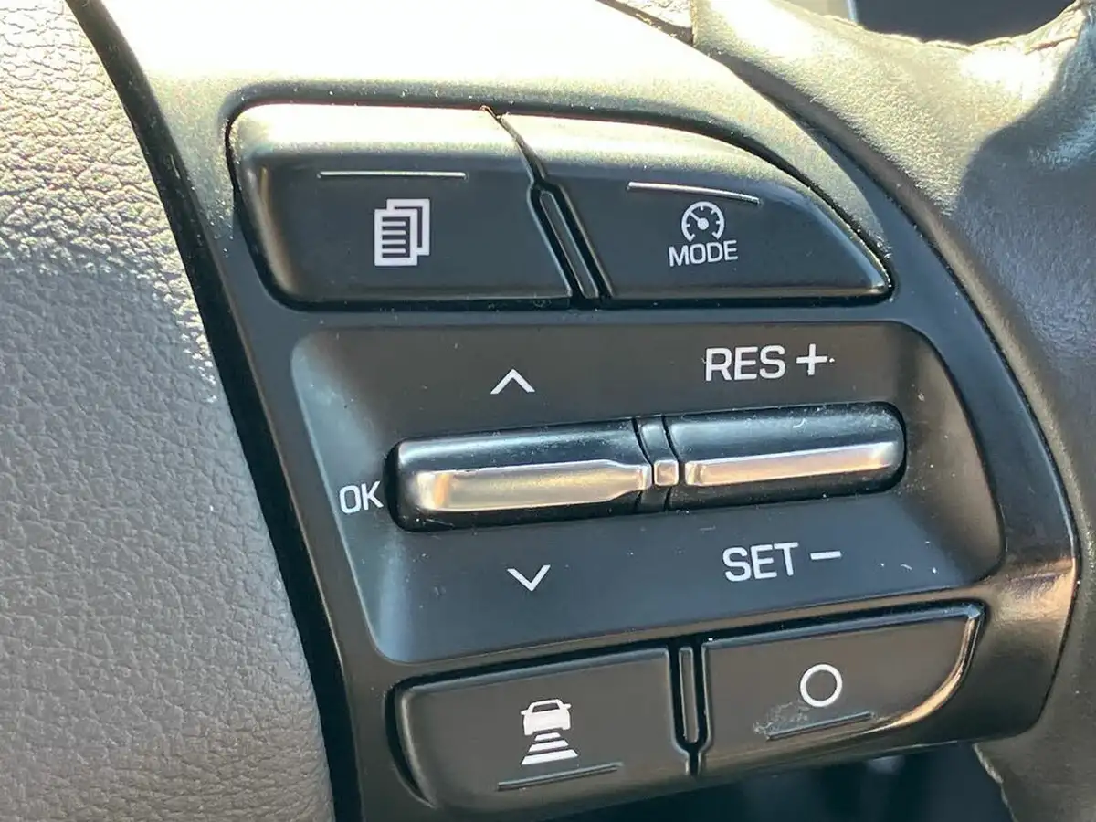 2018-hyundai-ioniq-e-premium-electric-big-43