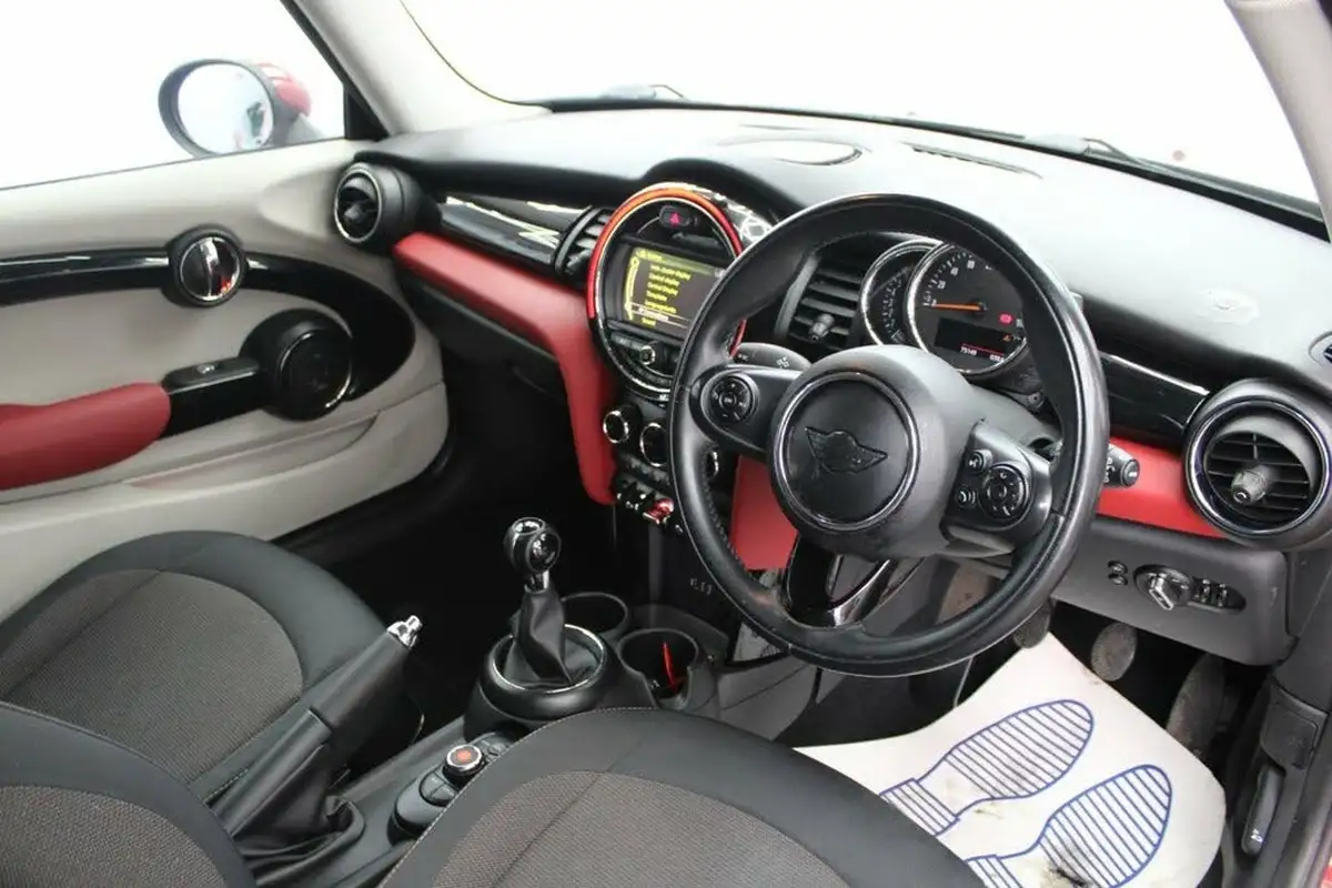 2014-mini-cooper-15-cooper-3d-big-22