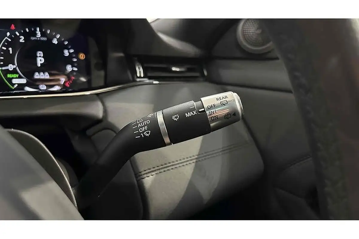 2021-land-rover-range-rover-evoque-15-p300e-r-dynamic-se-big-41