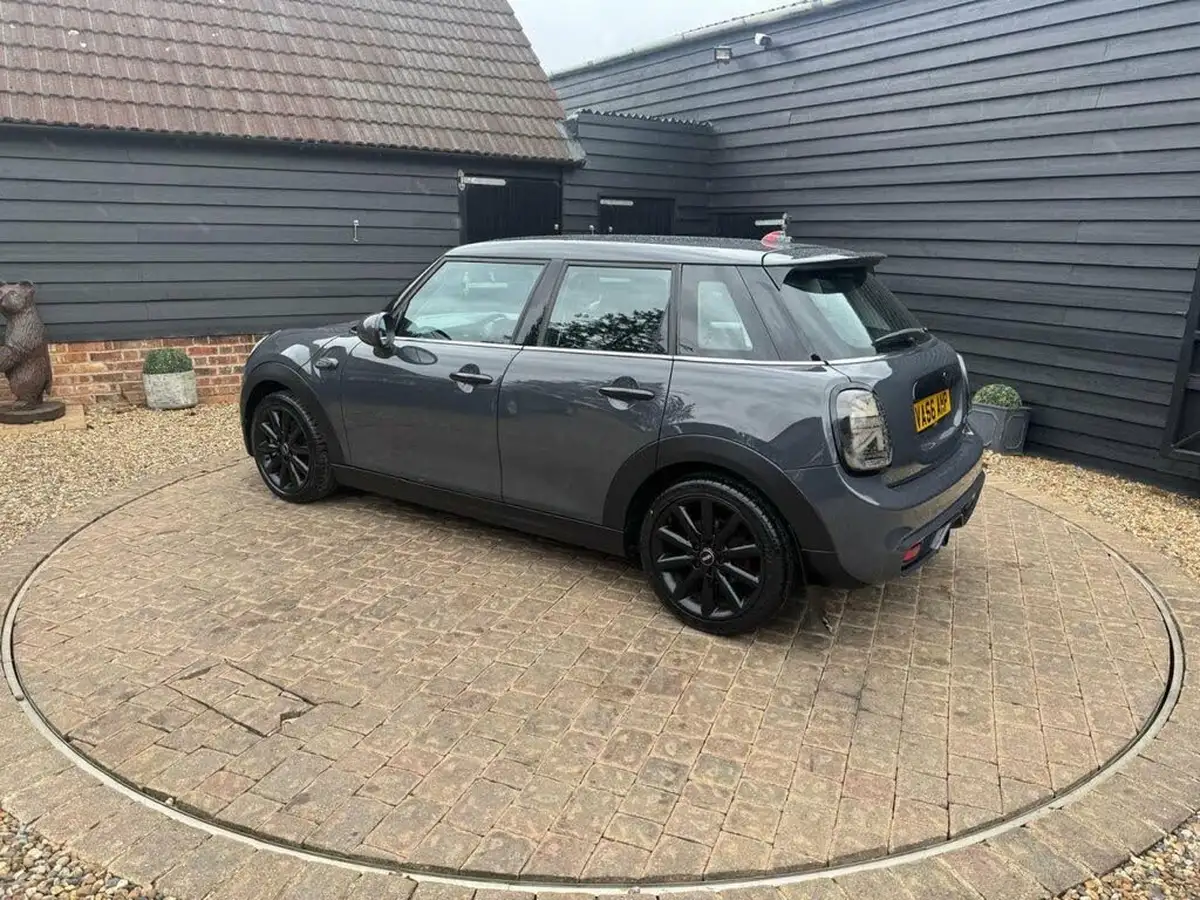 2016-mini-cooper-20-cooper-s-ss-hatchback-5d-big-32