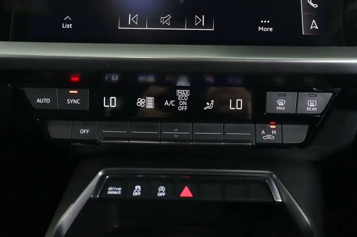 2022-audi-a3-15-35-tfsi-s-line-sportback-5d-tronic-big-21