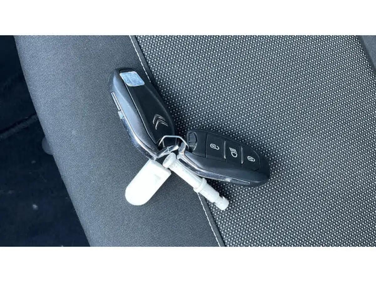 2019-citroen-c3-aircross-12-puretech-flair-110ps-ss-big-19