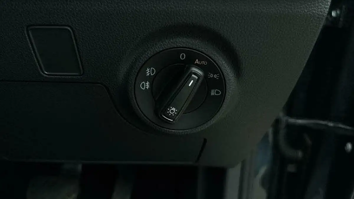 2022-seat-arona-10-tsi-xperience-dsg-big-19