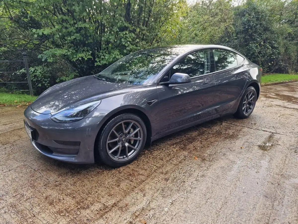 2021-tesla-model-3-e-standard-plus-big-7