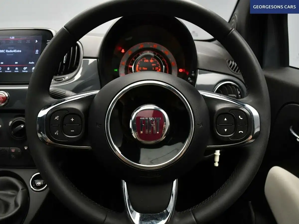 2022-fiat-500-10-dolcevita-big-20