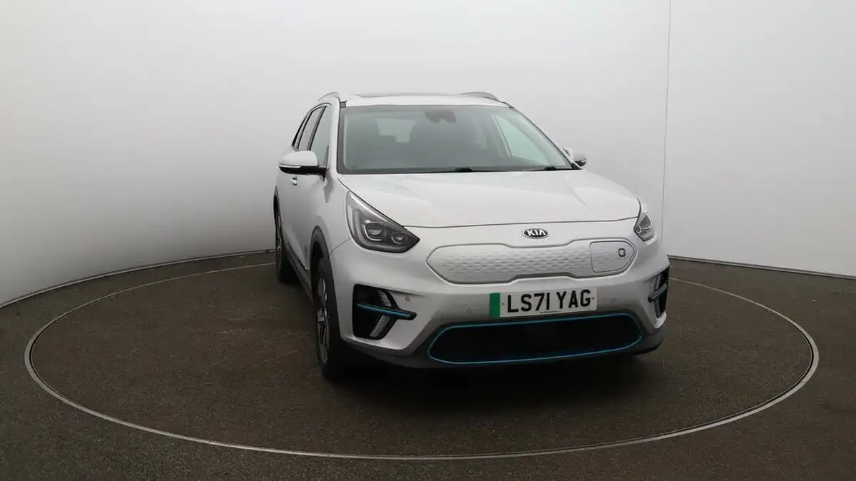 2021-kia-e-niro-ev-4-big-44