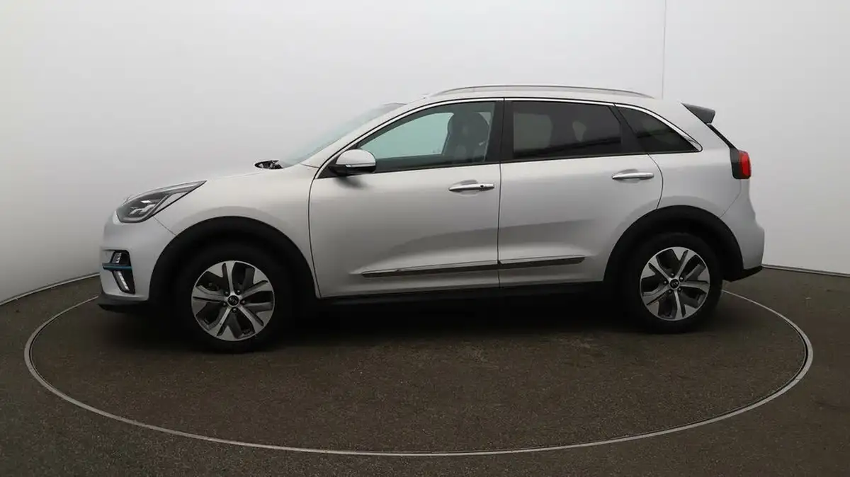2021-kia-e-niro-ev-4-big-68