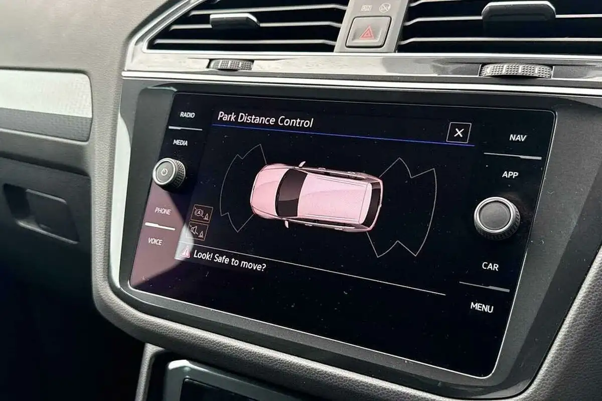 2021-volkswagen-tiguan-15-tsi-life-150ps-dsg-big-26