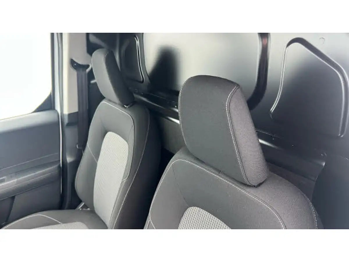 2024-ford-transit-courier-15tdci-leader-100pseu6d-big-14