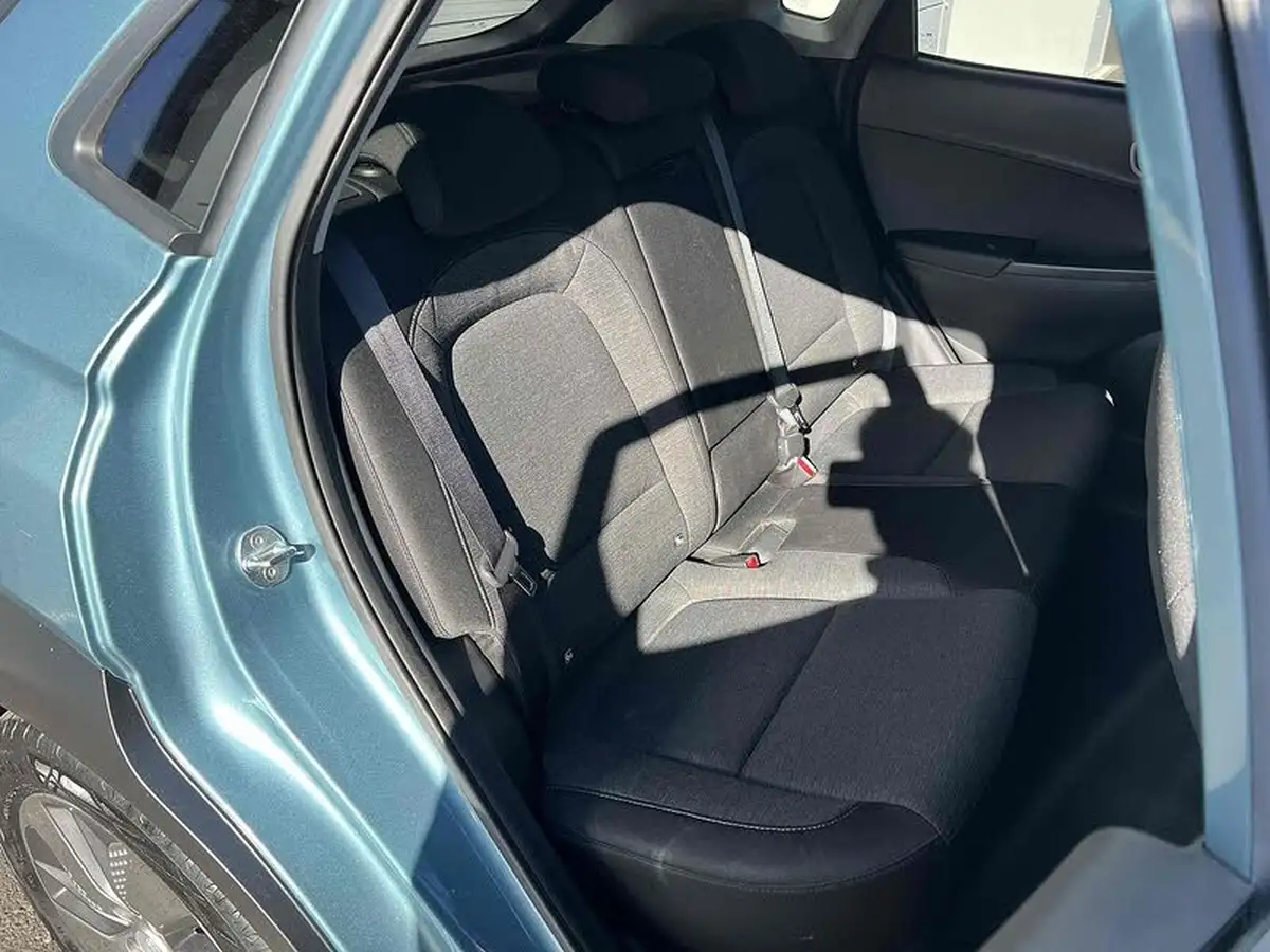 2020-hyundai-kona-e-premium-204ps-big-31