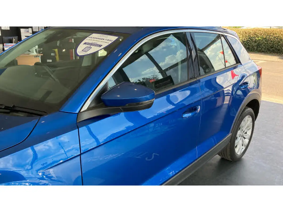 2019-volkswagen-t-roc-16tdi-se-big-31