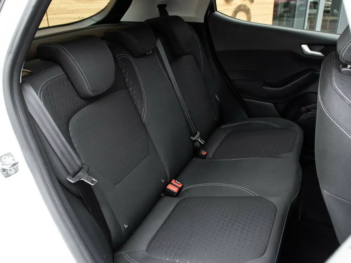 2019-ford-fiesta-10t-titanium-125ps-5d-big-31