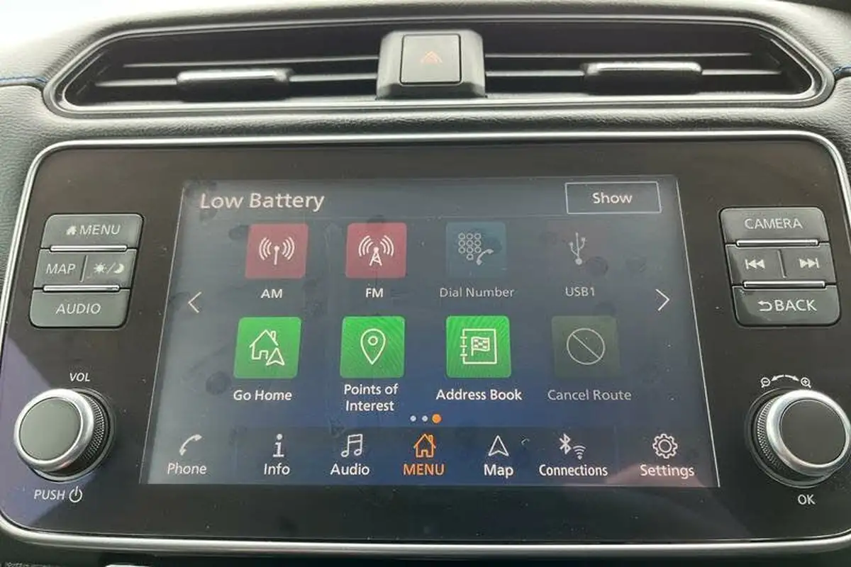 2024-nissan-leaf-e-tekna-39kwh-big-36