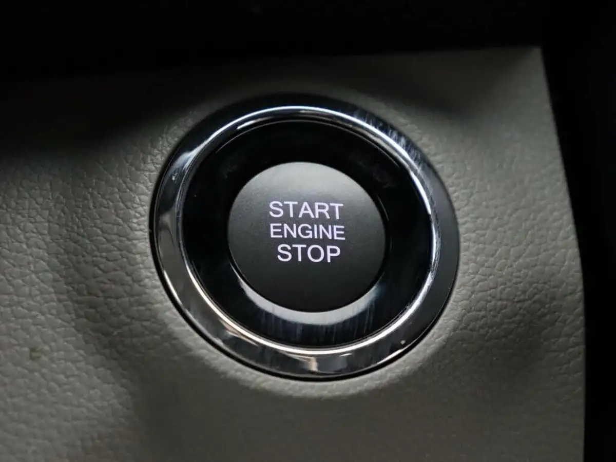 2022-kgm-ssangyong-tivoli-15-ultimate-auto-big-28