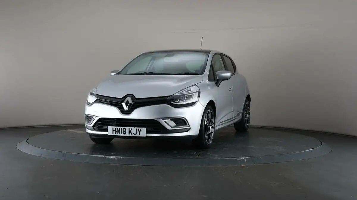 2018-renault-clio-15dci-signature-nav-90bhp-big-46