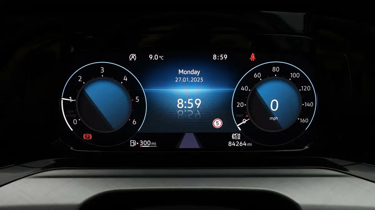 2021-volkswagen-golf-20tdi-life-hatchback-big-9