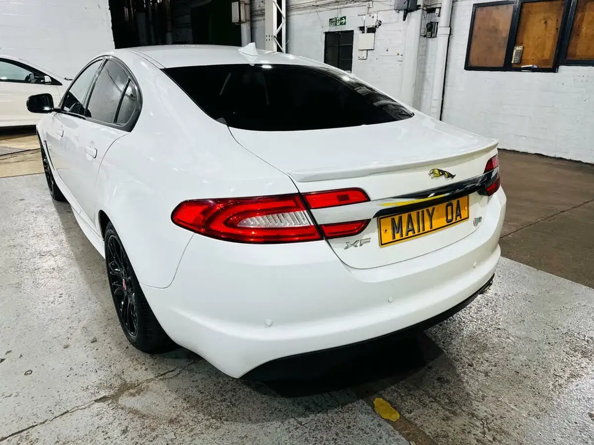 2013-jaguar-xf-22td-r-sport-200ps-saloon-4d-big-6