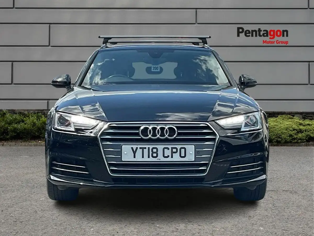 2018-audi-a4-avant-14-tfsi-sport-big-12