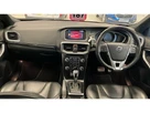 2018-volvo-v40-20td-d3-r-design-pro-geartronic-small-3