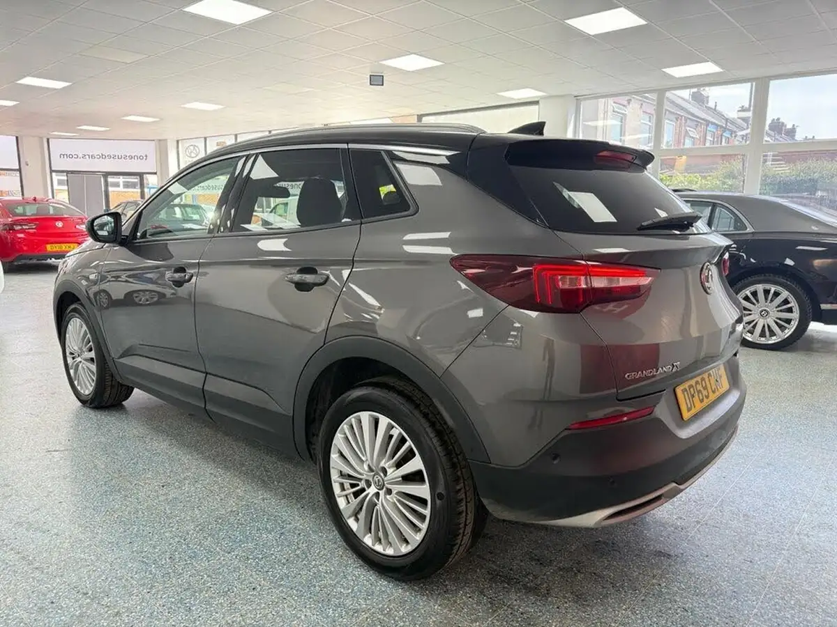 2020-vauxhall-grandland-x-15td-business-edition-nav-ecotec-blueinjection-big-11